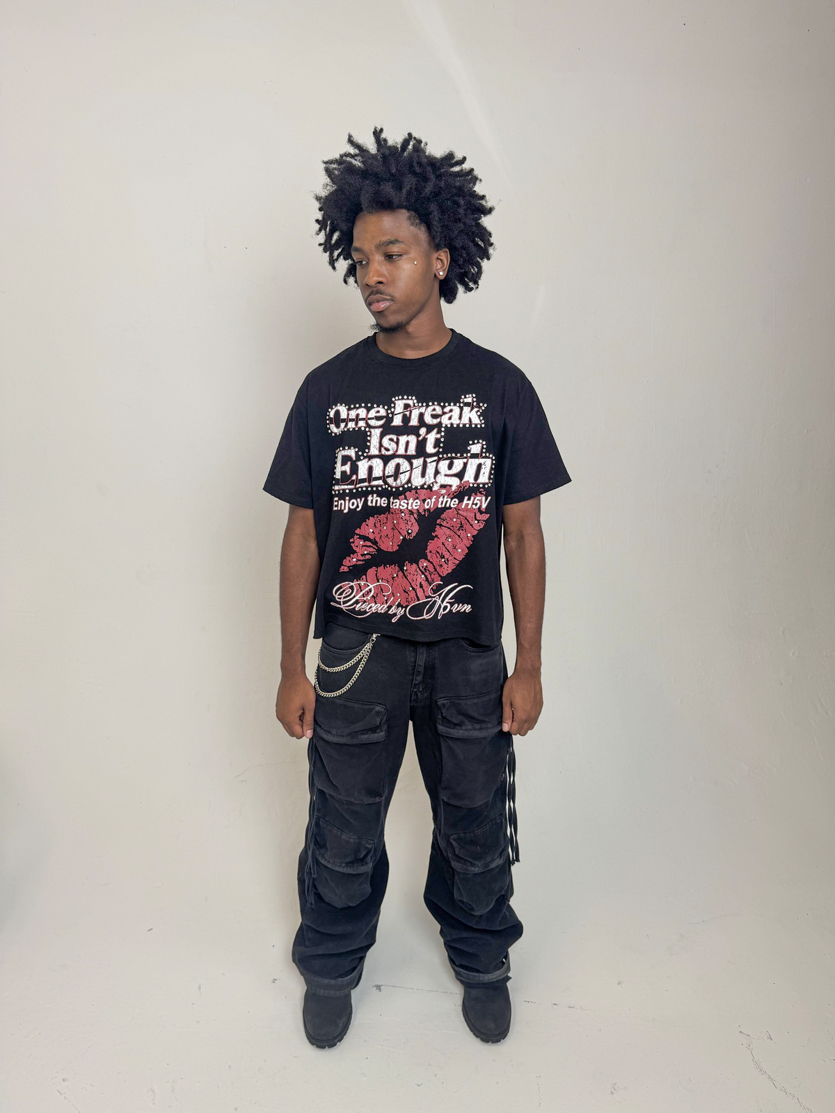 H5VN Black tee